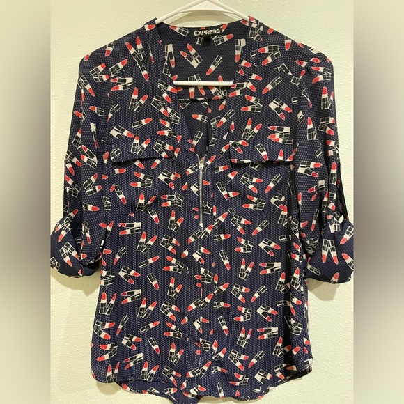 Express Navy Blue and white polka dot blue with lipstick novelty print. … - Picture 1 of 6
